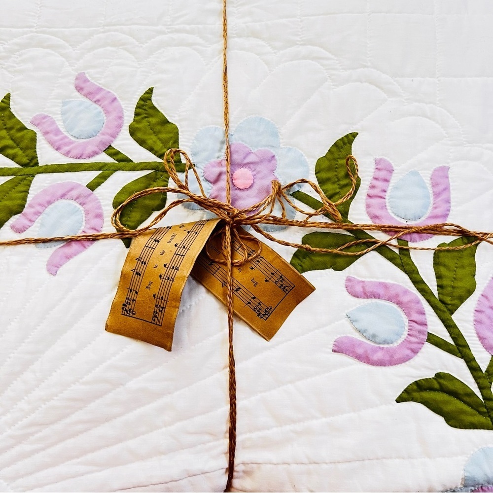 95”x82” Gorgeous Homemade Hand Stitched and Hand Appliqué Quilt.